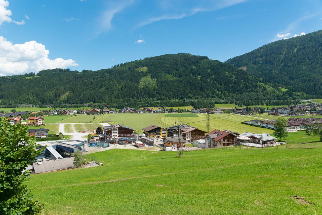 B&B Hotel Die Bergquelle Flachau Exterior photo